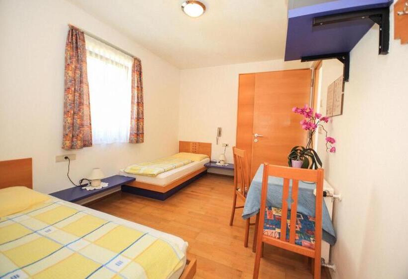 标准间, Gasthof Iris