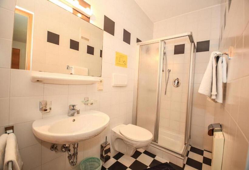 标准间, Gasthof Iris