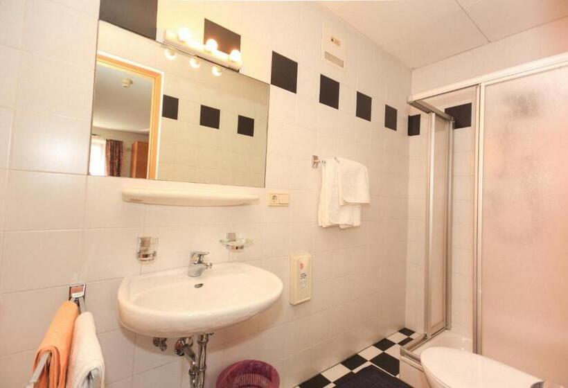 标准间, Gasthof Iris