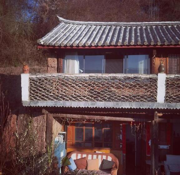 带阳台套房, Up Air Guest House