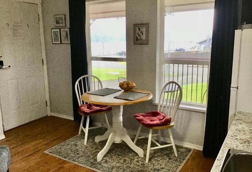 スイート, Telco House B&b