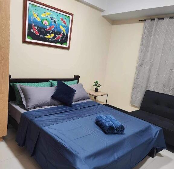 Standard Studio, 101 Newport Blvd East Wing Condotel Airport T3 Manila