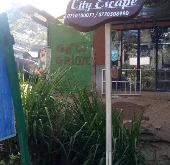 エコノミールーム, City Escape