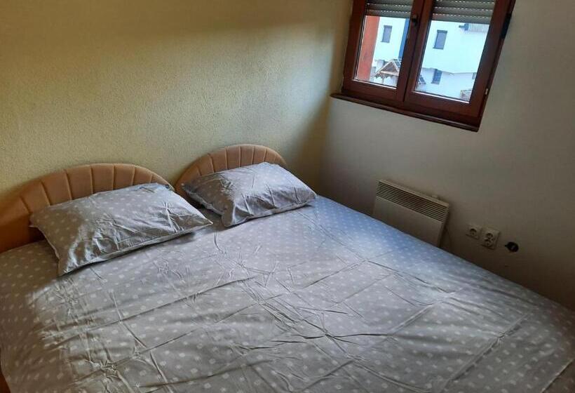 آپارتمان 1 خوابه, Apartmani Arsic