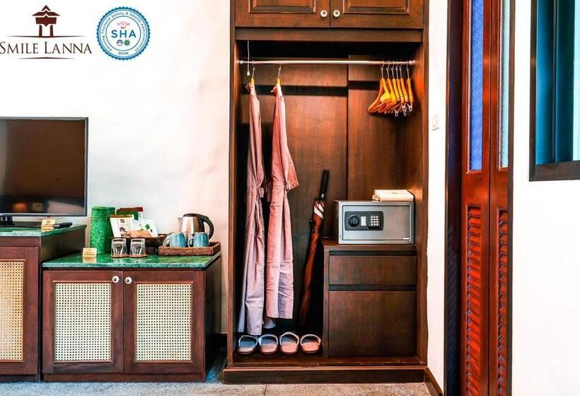 豪华房间, Smile Lanna