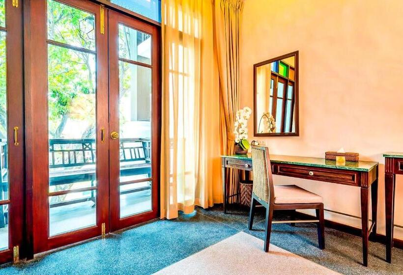 带阳台的豪华间, Smile Lanna