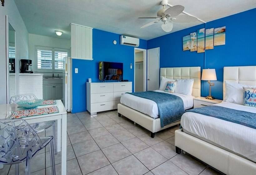 غرفة قياسية, Castle By The Sea Motel