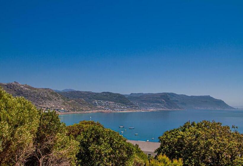 غرفة قياسية سرير كينج, A Boat House