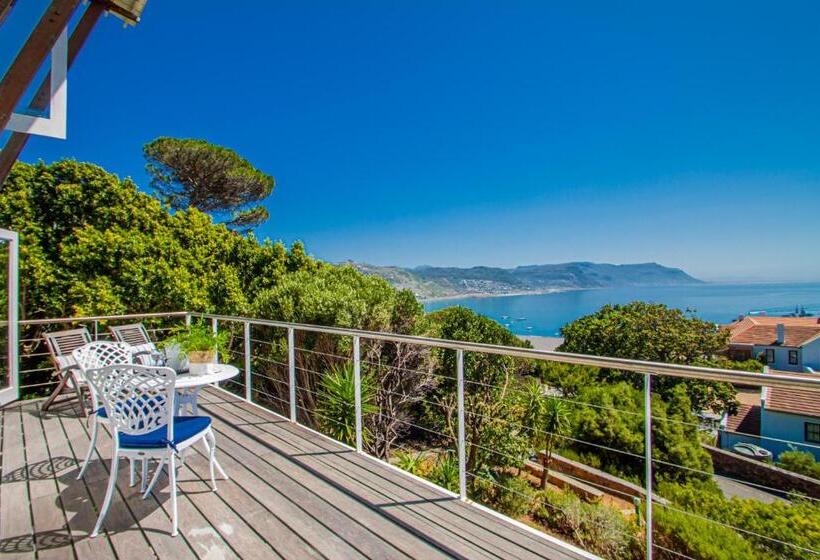 غرفة قياسية سرير كينج, A Boat House