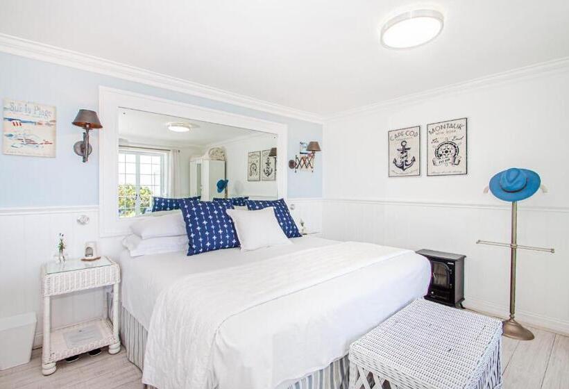 غرفة سوبيريور مطلّة علي البحر, A Boat House