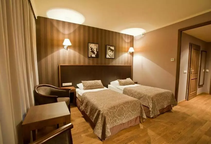 اتاق سوپریور, Afrodyta Business & Spa