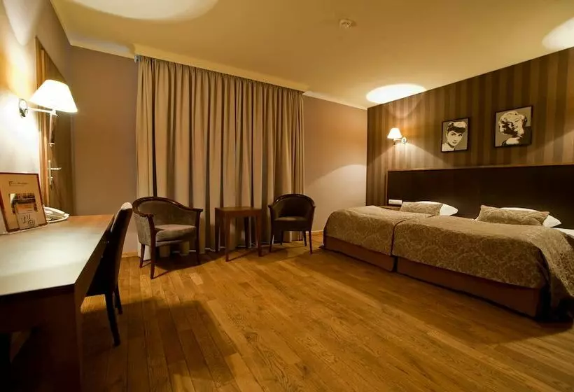 اتاق سوپریور, Afrodyta Business & Spa