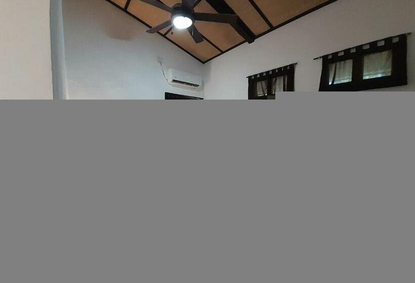 غرفة قياسية مطلّة علي الحديقة, Hibiscus Garden