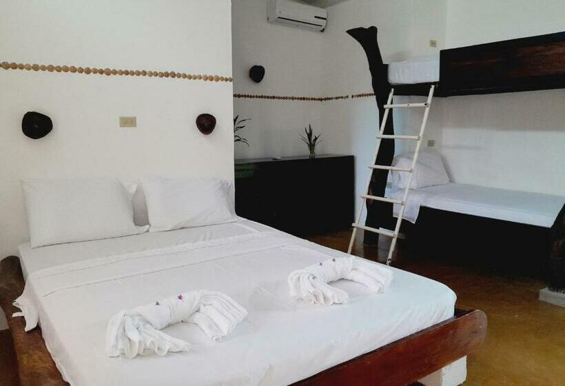 غرفة عائلية مطلّة علي الحديقة, Hibiscus Garden