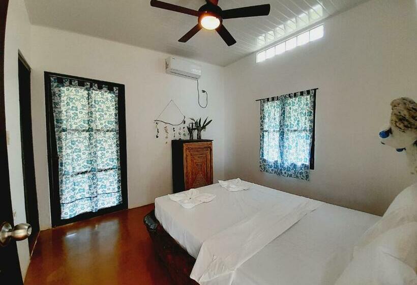 غرفة قياسية مطلّة علي الحديقة, Hibiscus Garden