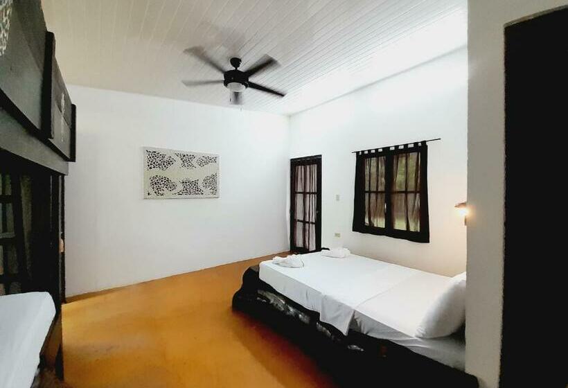 غرفة عائلية مطلّة علي الحديقة, Hibiscus Garden