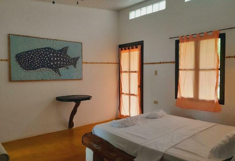 غرفة عائلية مطلّة علي الحديقة, Hibiscus Garden