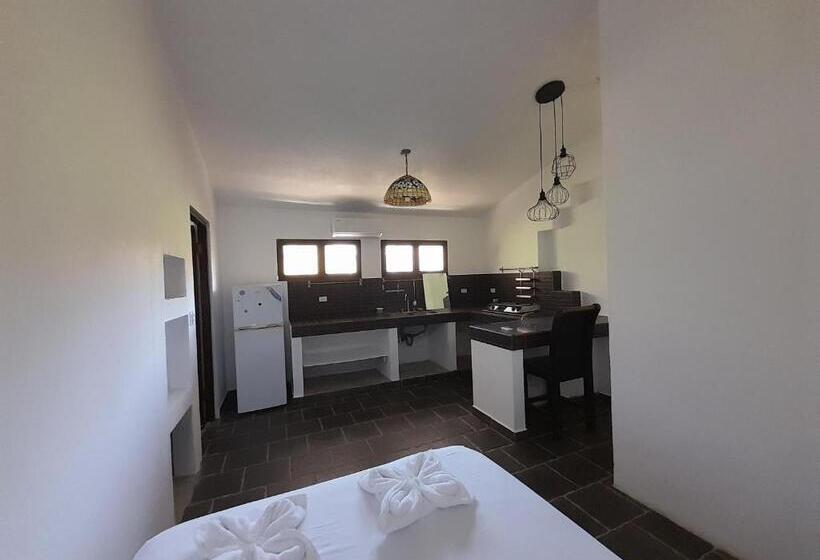 غرفة قياسية, Hibiscus Garden