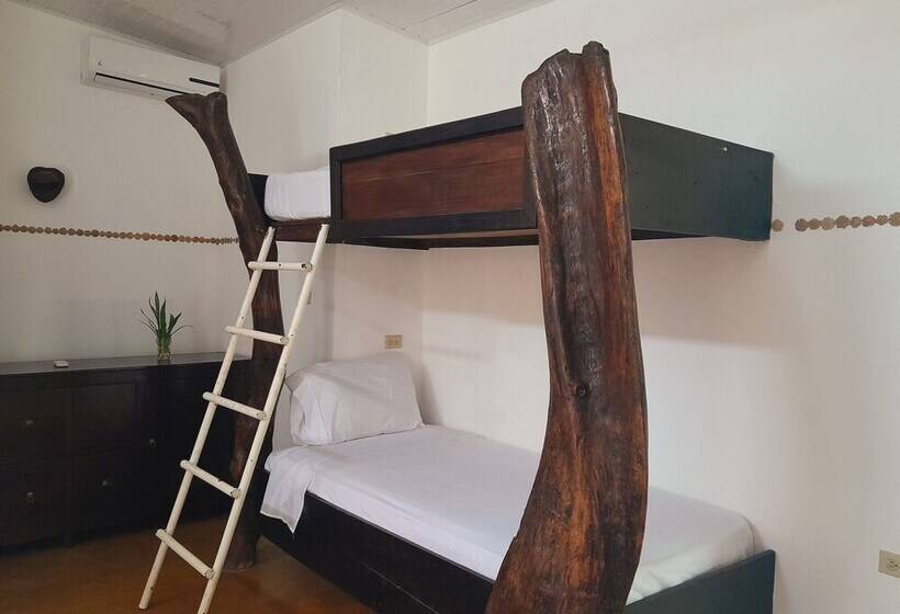 غرفة عائلية مطلّة علي الحديقة, Hibiscus Garden