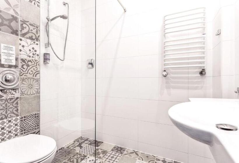 استودیوی استاندارد, Kaliski