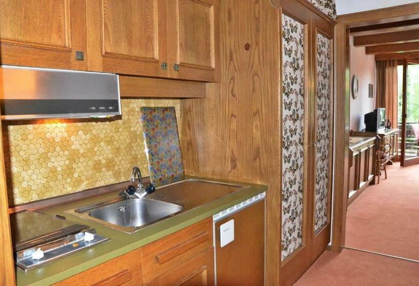 패밀리 아파트, Landhaus Schreier