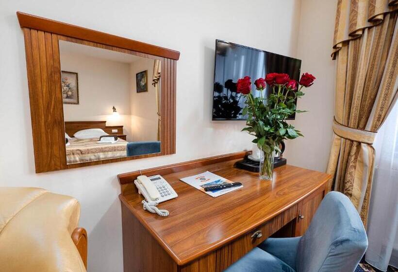 디럭스 룸, Liptakówka