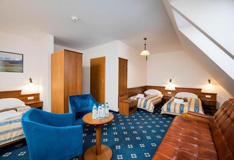 4인용 스탠다드 룸, Liptakówka