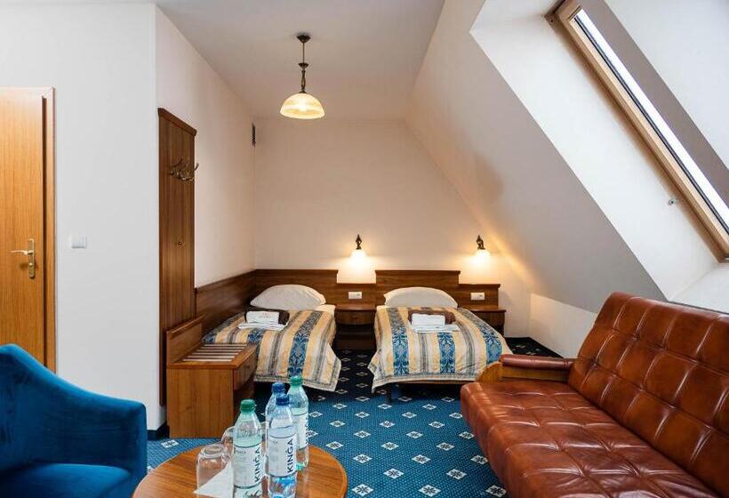 4인용 스탠다드 룸, Liptakówka