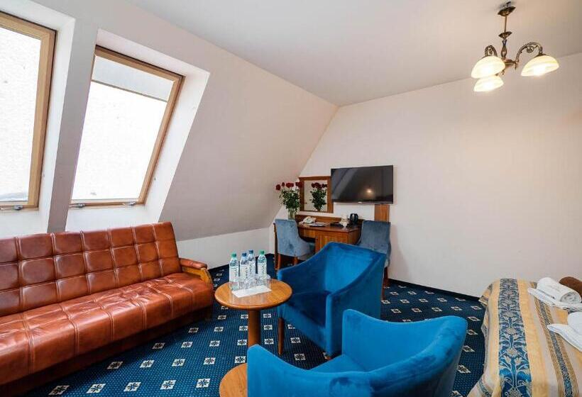 4인용 스탠다드 룸, Liptakówka