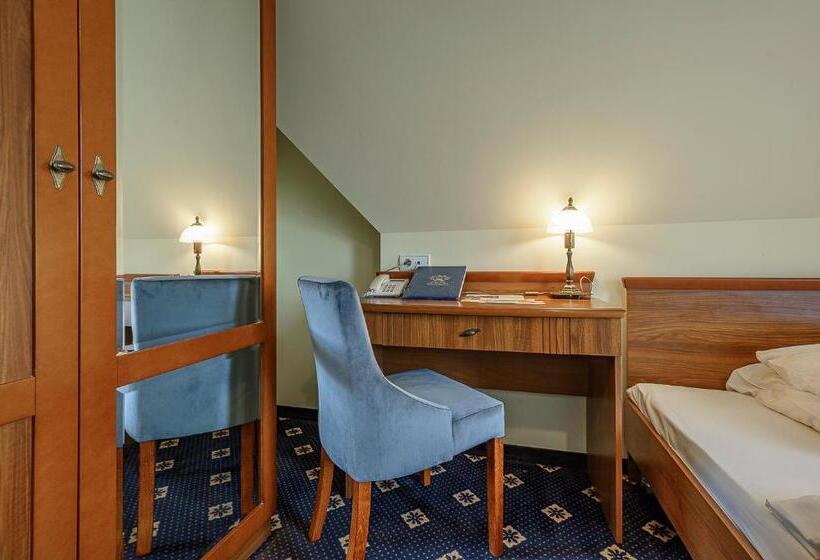 기본룸, Liptakówka