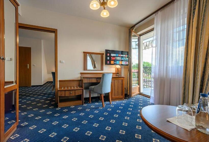 스탠다드 스튜디오, Liptakówka