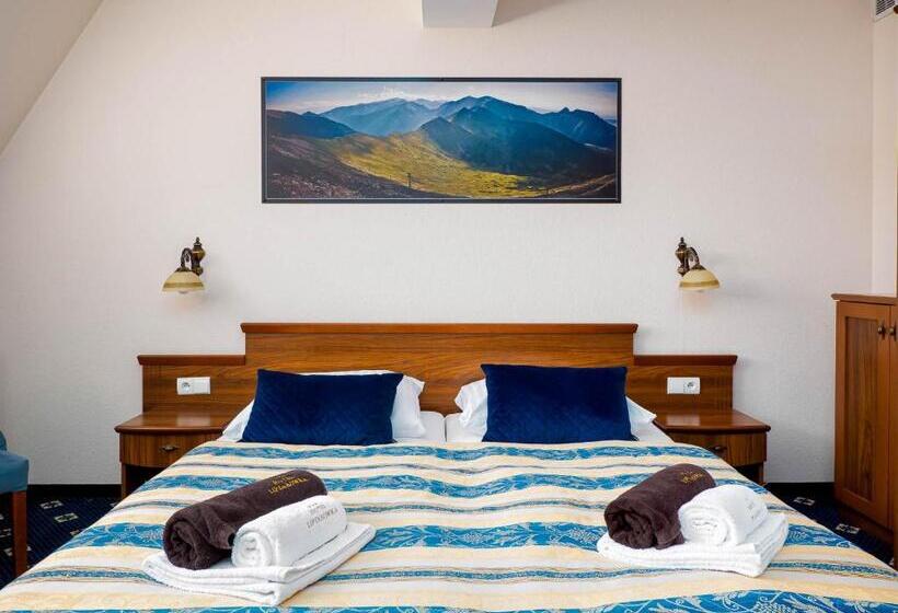 디럭스 트리플 룸, Liptakówka