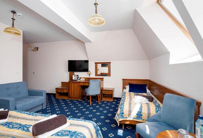 디럭스 트리플 룸, Liptakówka