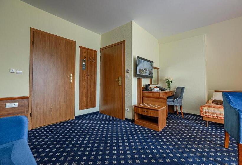 4인용 스탠다드 룸, Liptakówka