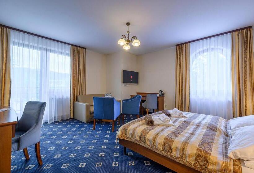 스탠다드 스튜디오, Liptakówka