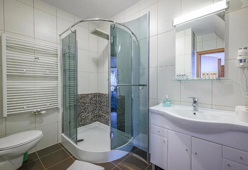 스탠다드 스튜디오, Liptakówka