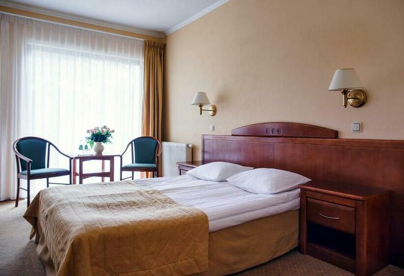 חדר סטנדרט, Magellan