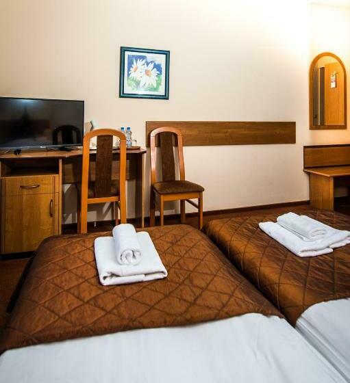 اتاق استاندارد, Nad Pisą