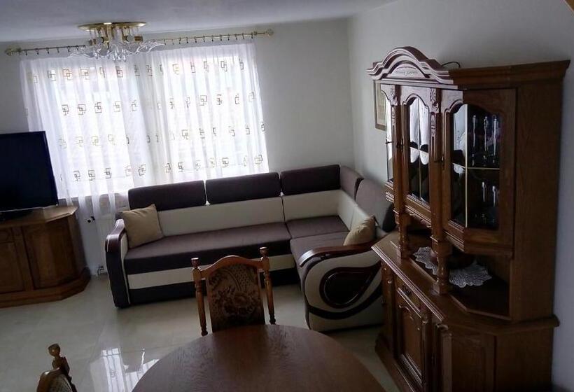 آپارتمان 1 خوابه, Nad Pisą