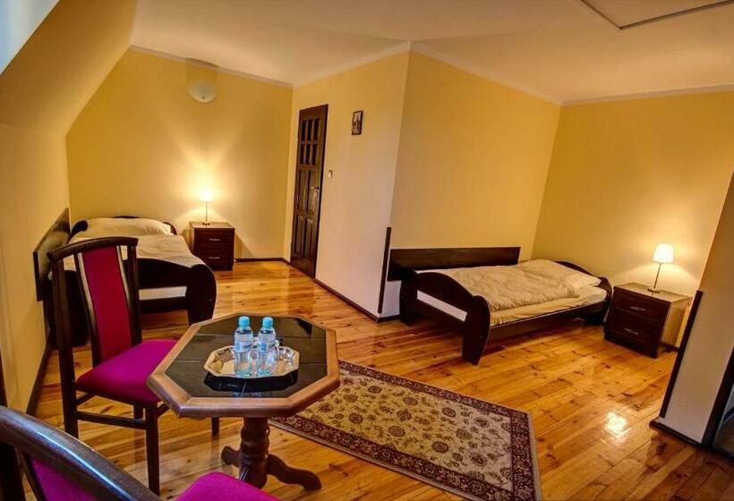 חדר סטנדרט, Pałac Krobielowice