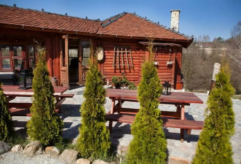 3ベッドルームハウス, Rancho Zapotoczny