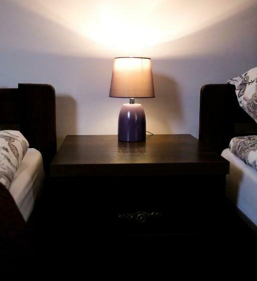 غرفة قياسية, Rezydencja Bakamus