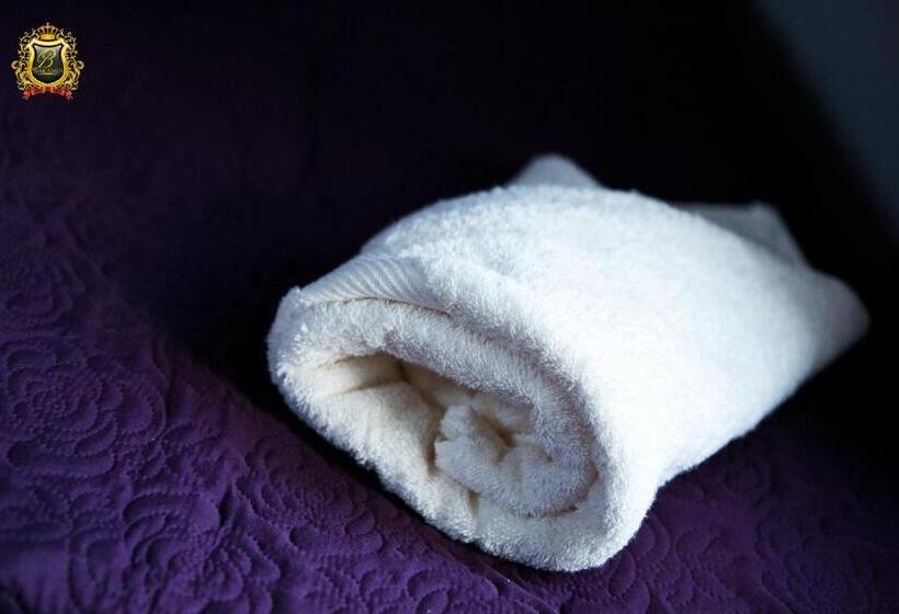 غرفة قياسية رباعية, Rezydencja Bakamus