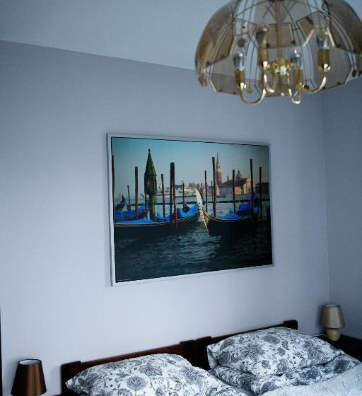 غرفة قياسية رباعية, Rezydencja Bakamus