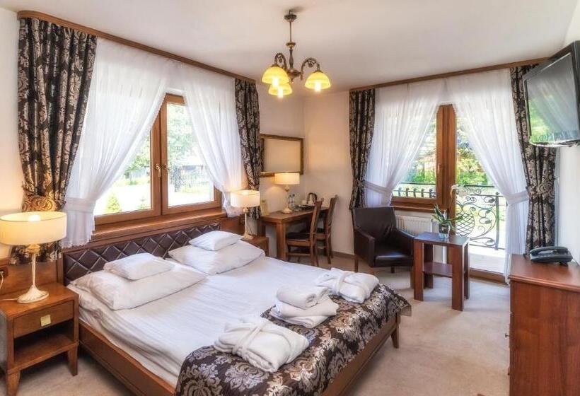 Четырехместный Номер Стандарт, Sądelski Dwór Medical & Spa