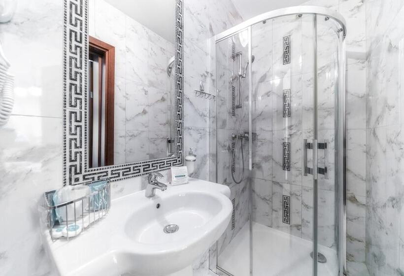 Номер Стандарт, Sądelski Dwór Medical & Spa