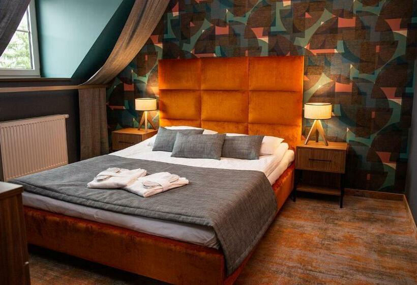 סוויטה, Styl 70