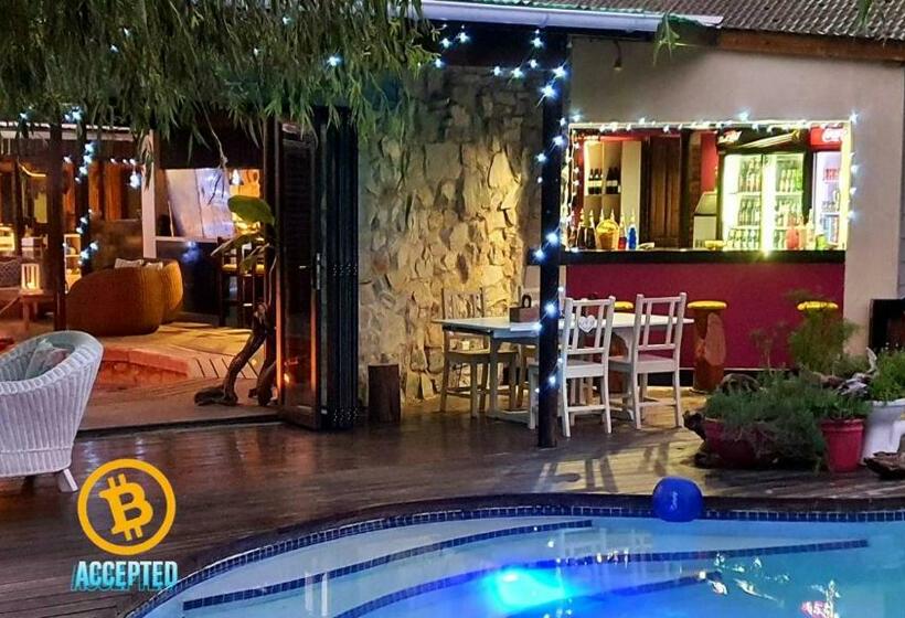 Шале 1 Спальня, Mali Boutique Lodge & Tube  N Axe Budget Accommodation