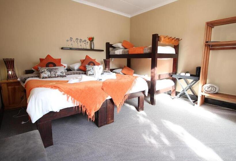 Семейный Номер, Mali Boutique Lodge & Tube  N Axe Budget Accommodation