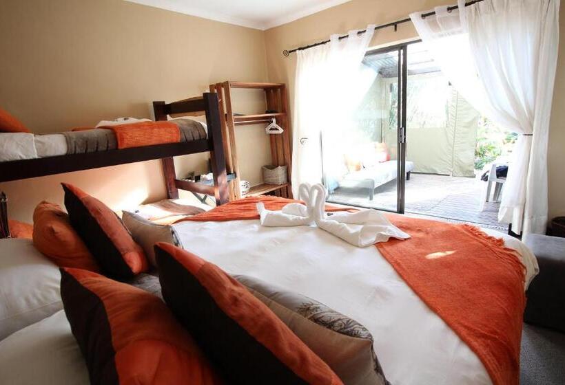 Семейный Номер, Mali Boutique Lodge & Tube  N Axe Budget Accommodation